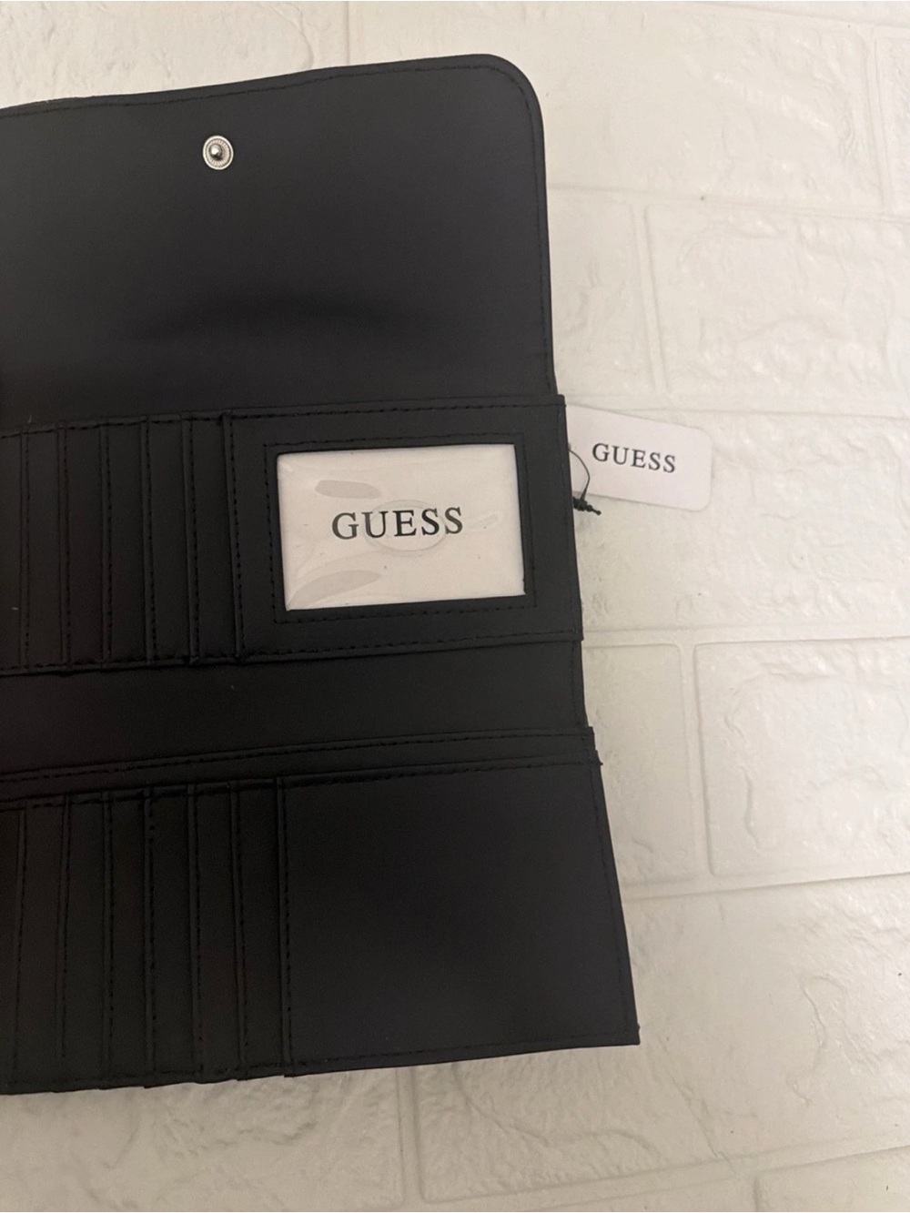 GUESS Black Logo-Print Fold Wallet - Picture 2 of 3